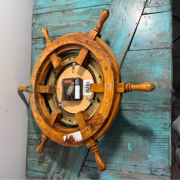 Vintage Large Wooden/brass Ships Wheel Quartz Wall Clock Nautical - Picture 11 of 11